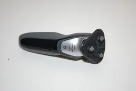 S590 Philips Norelco Series 5000 Wet And Dry Electric Shaver