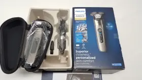 S9502 Philips Norelco S9502/83 9400 Series 9000 Rechargeable Electric Shaver With Senseiq New S9502 Philips Norelco S9502/83 9400 Series 9000 Rechargeable Electric Shaver With Senseiq New