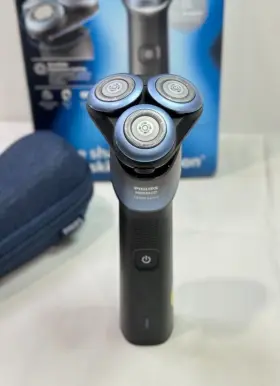 5000x Philips Norelco X5006/85 Exclusive Shaver #3
