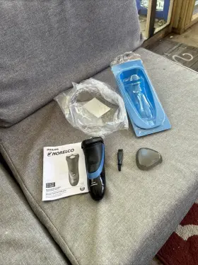Trimmer-4-way Philips S1560/81 Razor-powercut Blade System-integrated Flex Heads