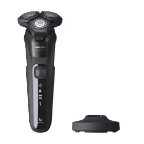 S5588 Philips S5588/25 3 Head Rechargeable Wet Dry Shaver
