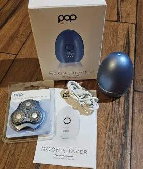 Pop Sonic 819573022582 Moon Shaver Blue For Face And Body With New Replacement Blades Foil