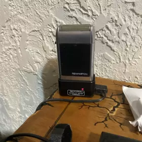 5bf1 Remington Vintage Rechargeable Micro Screen Electric Shaver 5bf1 Remington Vintage Rechargeable Micro Screen Electric Shaver