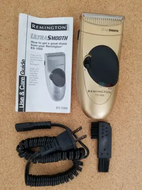 Es-1000 Remington Ultra Smooth Shaver / Parts Only Not Working Es-1000 Remington Ultra Smooth Shaver / Parts Only Not Working