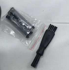 206899 Sharper Image World S Fastest Cordless Foil Shaver And Trimmer By Charger More #2