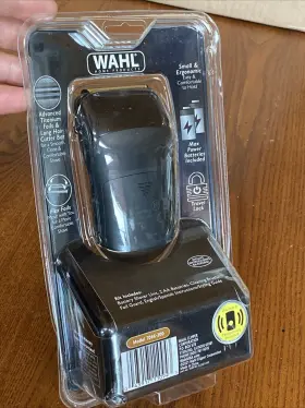 7066-200 Wahl - Bump Prevent Hypoallergenic Battery Shaver With Travel Lock #7066-200 New #3