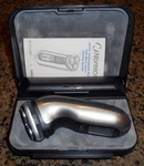 Phillips Norelco 4885 Xl Rechargeable Shaver With Case, Cord. Fixed Price $25.00.