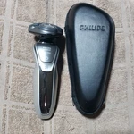 Philips Norelco Cordless Electric Shaver Series 5000 S5940. Fixed Price $16.00.