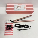 Aria Beauty Xo Pro Digital Hair Straightener Iron Rose Gold Edition 542656. Fixed Price $35.00.