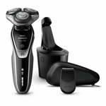 Philips S5660/84 Norelco 5750 Wet And Dry Electric Shaver. Fixed Price $179.95.