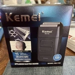 Kemei Professional Electric Razor For Men Shaver KM-1102 High Speed New. Fixed Price $15.00.