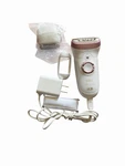Braun Silk-epil 9 Epilator 5378 W/attachments Pictured. Very Clean Works Great.. Fixed Price $49.99.