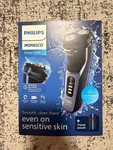Philips Norelco Electric Shaver 3600 Series Wet And Dry (S3243/91) 7022. Fixed Price $45.00.