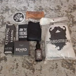 Striking Viking Beard Filler Pen Jet Black W/ Oil Tincher & Comb Bib Lot. Fixed Price $22.46.