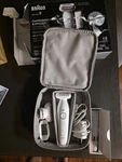 Braun Silk- Pivoting Head Wet & Dry Epilator W/ Body Trimmer SES9-441. Fixed Price $72.00.