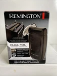 Remington Travel Dual Foil Shaver TF70 Cordless Battery Operated Compact. Fixed Price $15.99.