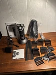 Philips Norelco AT880 Electric Shaver Razor Wet Dry Lot. Fixed Price $50.00.