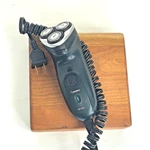 Philips Norelco 5814 Xl Rechargeable Electric Men's Shaver - Needs New Blades. Fixed Price $29.16.