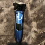 Philips Series 5000 Shaver S5570 Wet And Dry + Grooming Trimmer. Fixed Price $22.00.