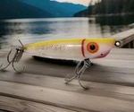 Vintage Gudebrod Blabber Mouth Prop Lure Tenite Red Head Golden Eye. Fixed Price $28.99.