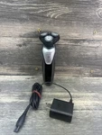 Philips Norelco S5675 Series 5000 Wet & Dry Cordless Shaver With. Fixed Price $19.99.