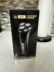 4D Electric IPX7 Waterproof Razor Dry Wet Rotary Rechargeable Shaver. Fixed Price $18.00.