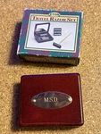 Vintage Eton Products Travel Razor Set Gold Plated Initials "msd" Gift Wood Box. Fixed Price $12.99.