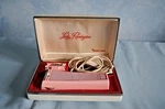 Vintage Lady Remington Model LR-70M Confetti Pink Shaver Original Case 2 Heads. Fixed Price $24.99.