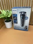 Philips Norelco S7889/91 Men's Shaver 7900 W/ Uv Cube + Quick Clean Pod...new. Fixed Price $105.00.