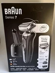 Braun Series 7075CC Elect Razor Shaver Wet Dry 360 Flex Trimmer & 1 New Head. Fixed Price $129.99.