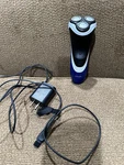 Philips Norelco Power Touch Cordless PT720 Rechargeable Men's Shaver. Fixed Price $14.26.