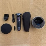 Philips Norelco I9000 Shaver X9001/91 Senseiq 150,000 Cutting Actions Minute. Fixed Price $159.99.