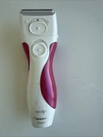 Panasonic ES2207 Wet/dry 3-BLADE Women's Electric Shaver Withtrimmer, No Charger. Fixed Price $17.00.
