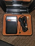 2 Vintage Working Remington Radial Electric Shavers Model 4M3 Norelco HP-1615. Fixed Price $18.99.