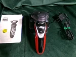 Clean Philips Norelco Rotary Electric Shaver 5640 Wet/dry Rechargeable. Fixed Price $32.90.